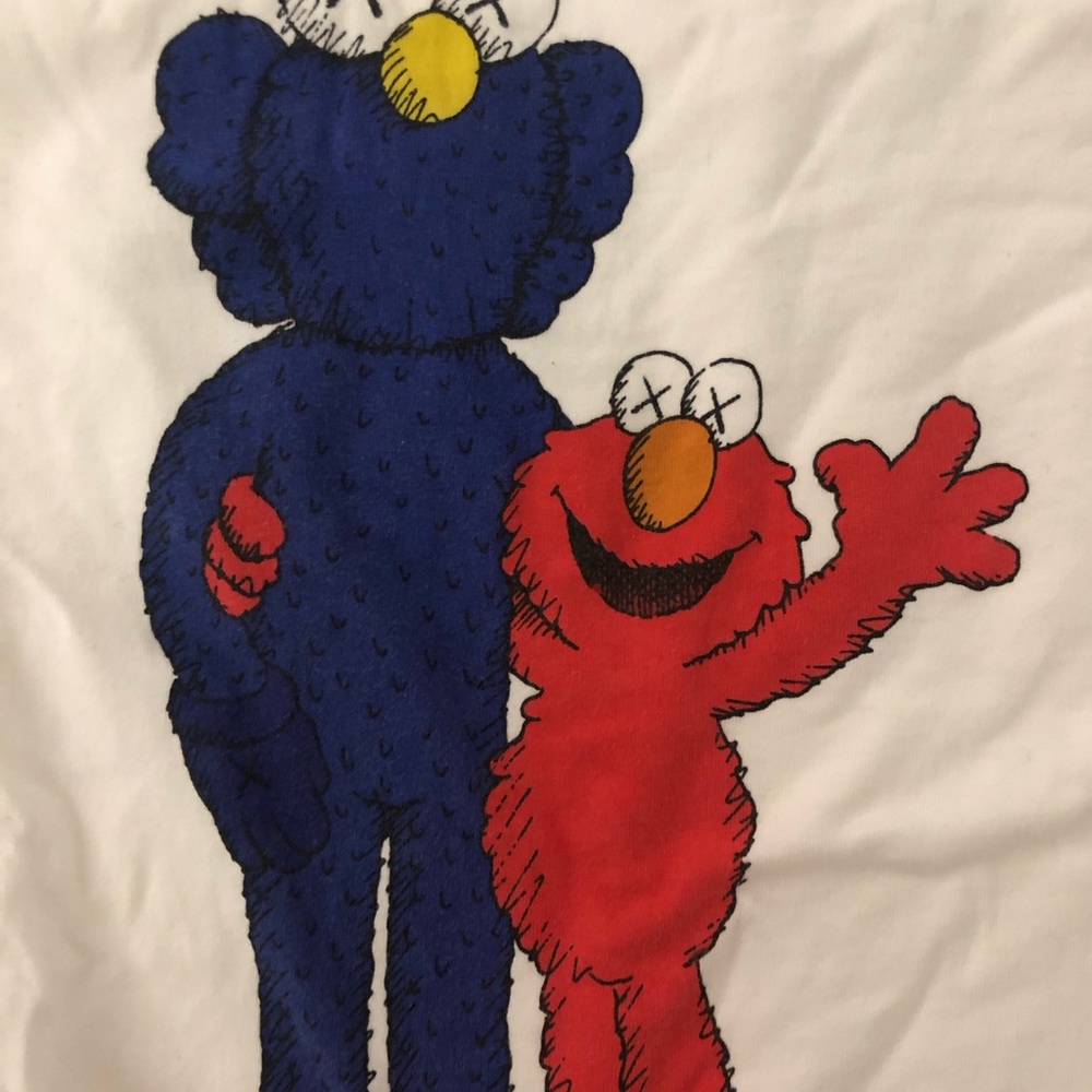 Kaws x Sesame Street x Uniqlo shirt